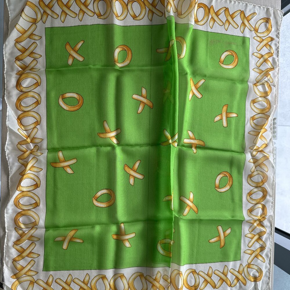 VTG PALOMA PICASSO Hugs & Kisses 100% Silk Scarf 26'' Green &Yellow RARE